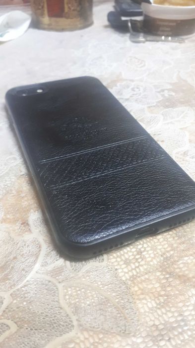 Продам айфон 7+на з/ч