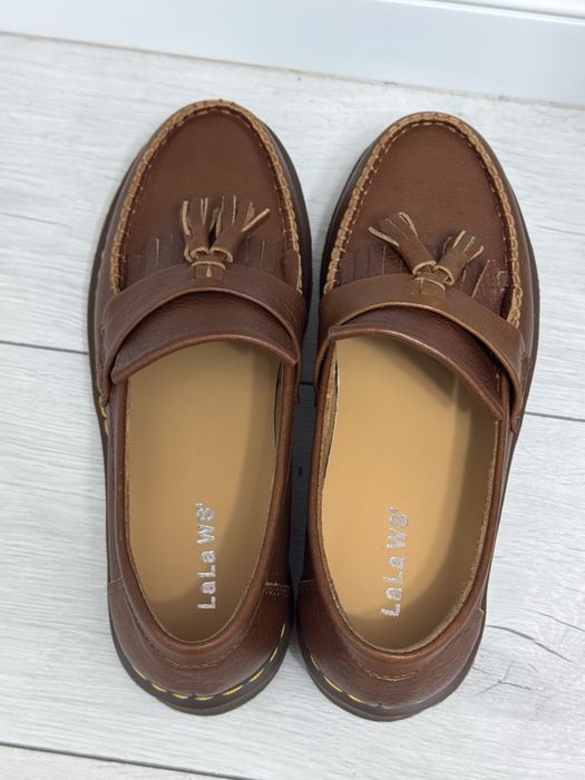 Продам лоферы кожаные