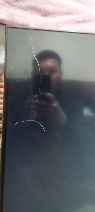 Телевизор Артэл 140см !!!