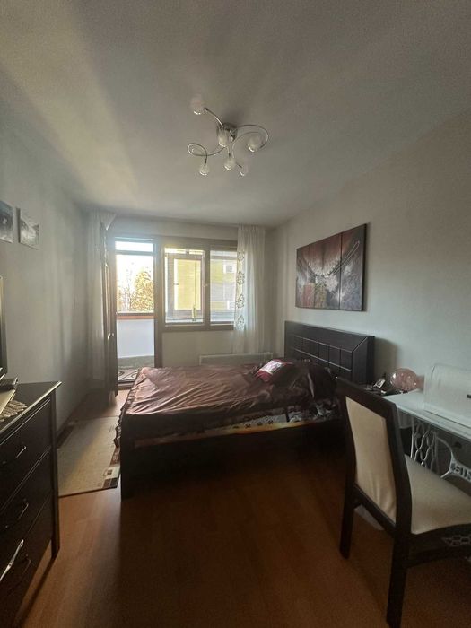 Продава се Тристаен апартамент в Пловдив, Кършияка - 89 кв.м за 1984 €/кв.м - Снимка #1