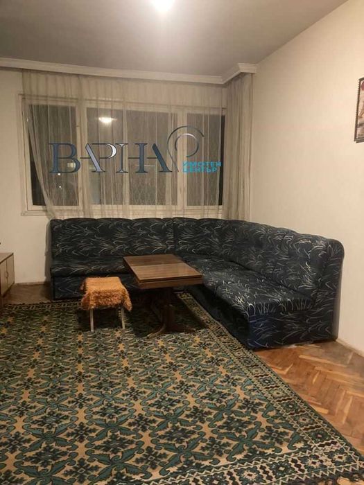 Дава се под наем Двустаен апартамент в Варна, Център - 55 кв.м за 255 € - Снимка #1