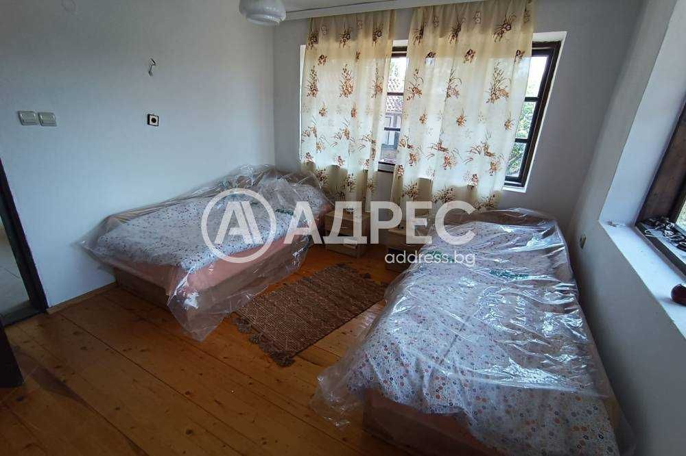 Продава се Къща в с. Каменово, Област Разград - 150 кв.м за 616 €/кв.м - Снимка #13