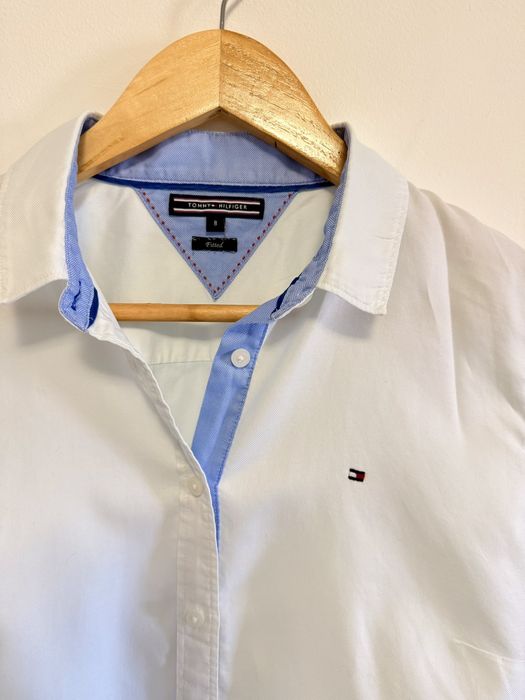 Прекрасна бяла риза Tommy Hilfiger + ПОДАРЪК тениска Tommy Hilfiger
