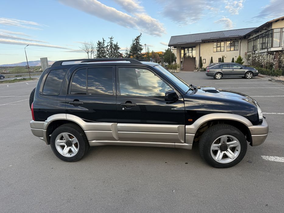 Suzuki Grand Vitara 2L Diesel-4x4
