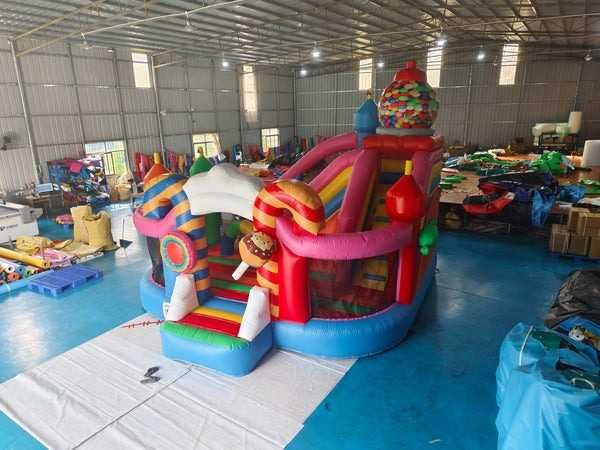 Детски надуваеми батути с пързалки за игра