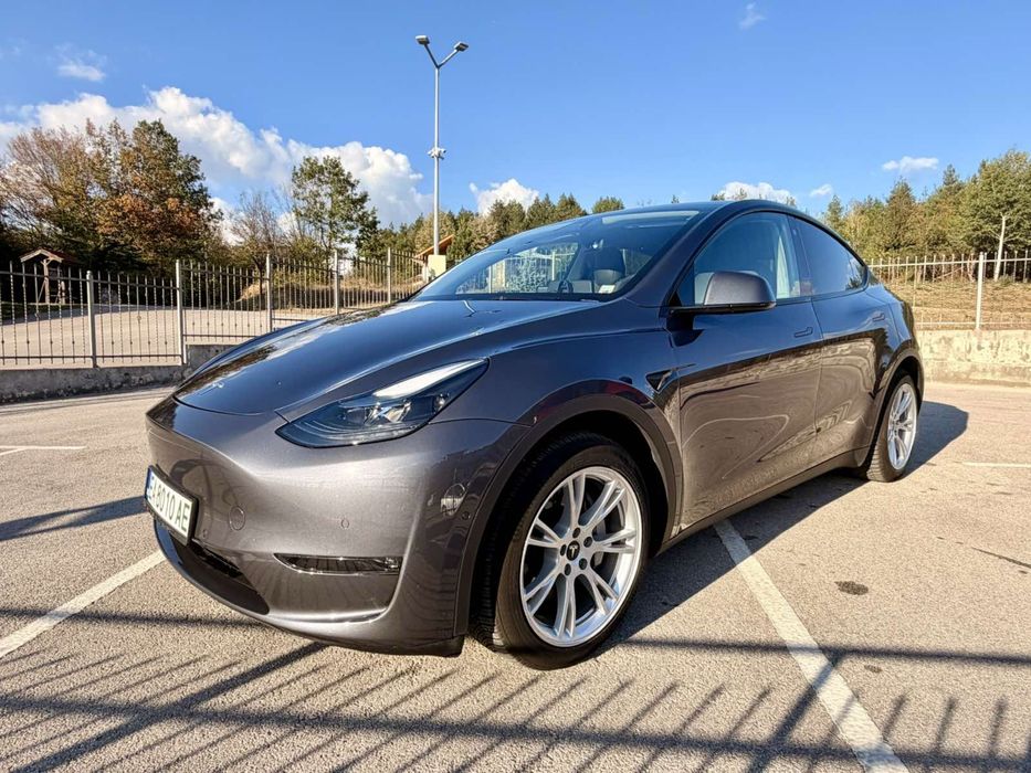 Tesla Model Y long range
