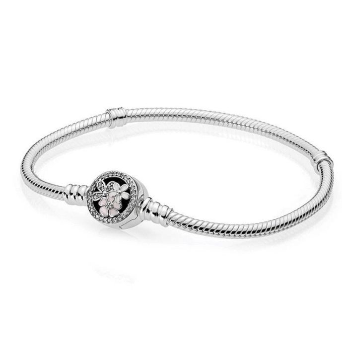 Пандора гривна