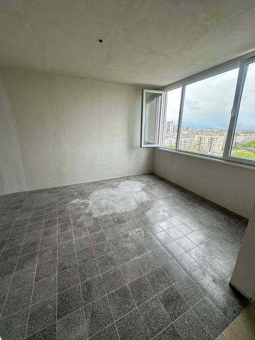 Тристаен апартамент в Кършияка