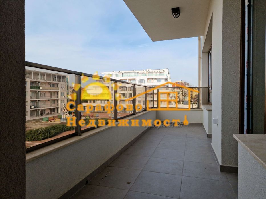 Продава се Тристаен апартамент в Бургас, Сарафово - 79 кв.м за 1773 €/кв.м - Снимка #2