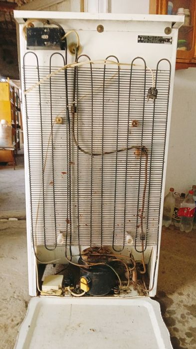 Морозилник сотилади