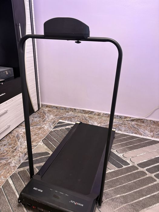 Бягаща пътека BODYFLEX RUN 1200, електрическа