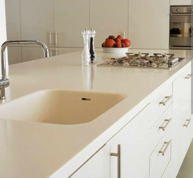 Столичница искусственный камня