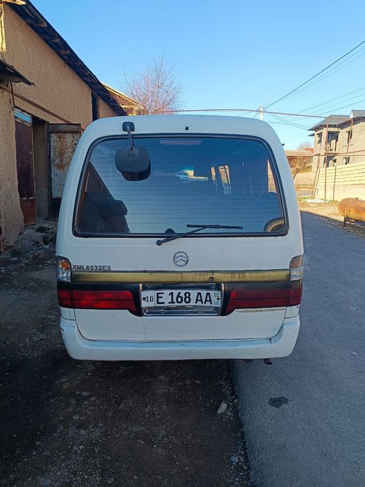 Sotiladi.Foton mikroavtobus 2007-yil holati alo.