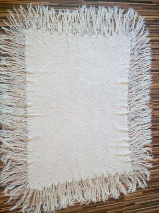 Vând diverse mileuri macrame