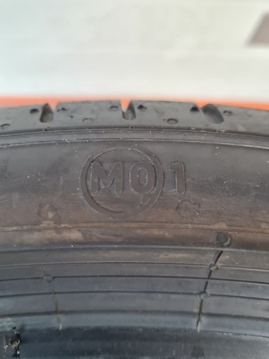Летни гуми 2 броя PIRELLI PZero 295 30 R20 дот 3021