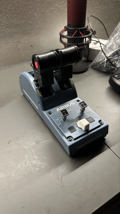 Thrustmaster TCA Quadrant Airbus Edition