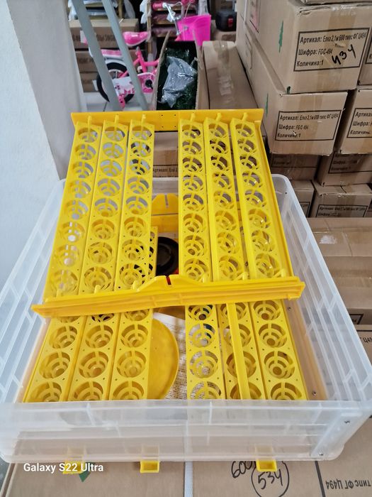 Incubator clocitoare etajata 72oua-96oua-112oua