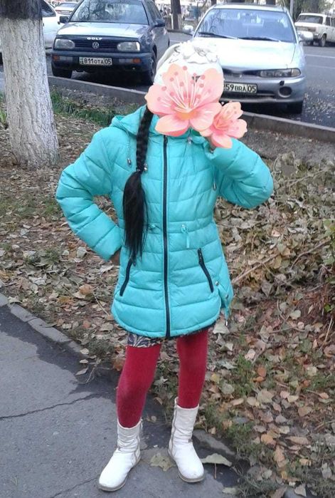 Куртка на весну-осень на девочку