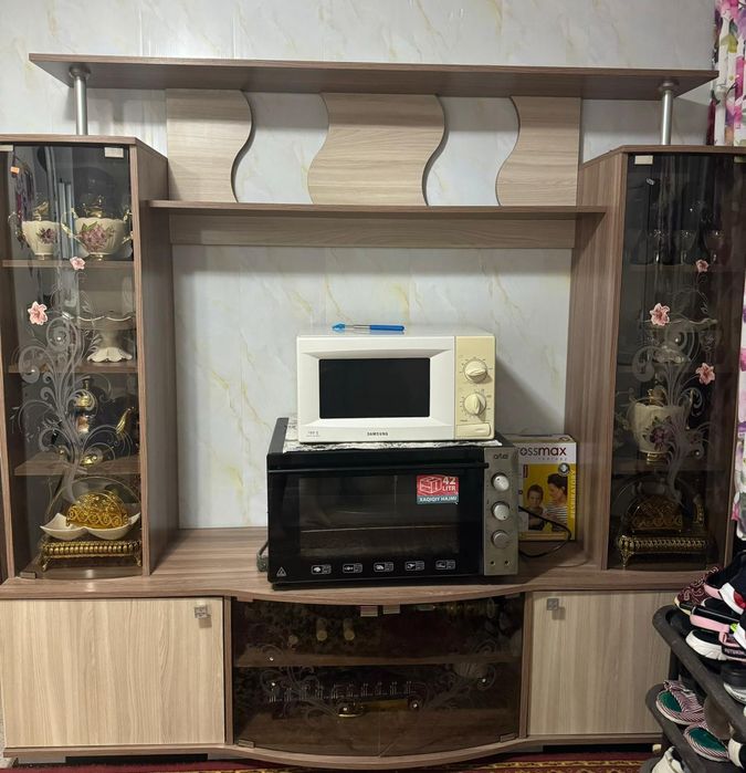 Продам стенку   б/у