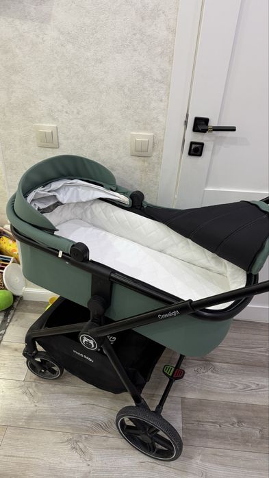 Продаю коляску 2в1 ining baby