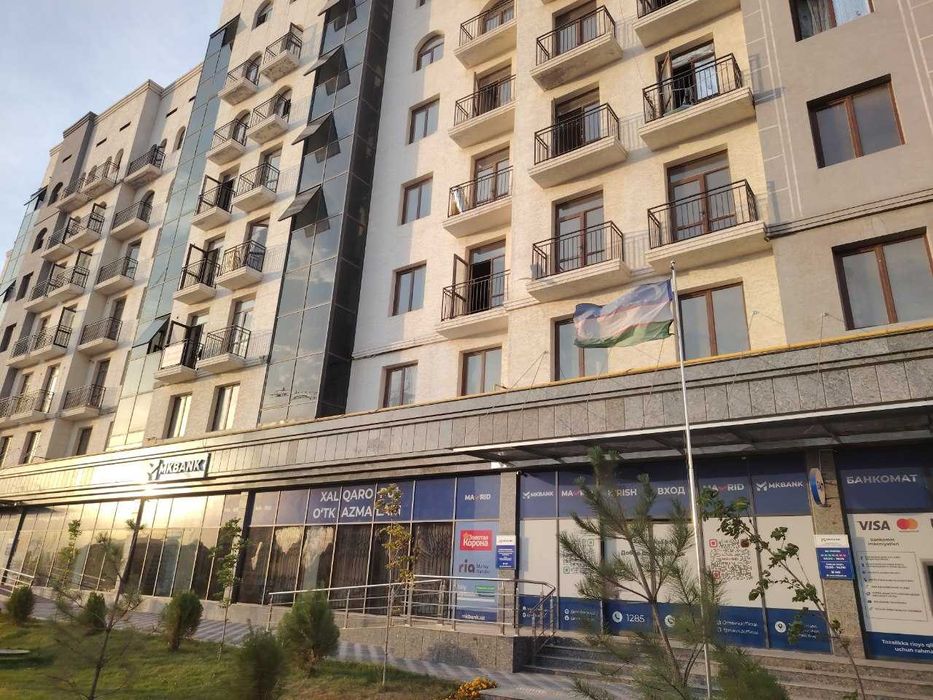 UY Sotiladi nurafshonda