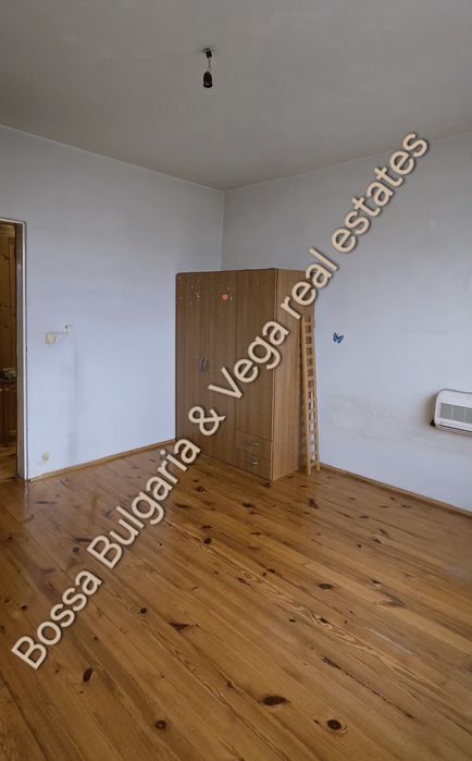 Продава се Тристаен апартамент в Горна Оряховица - 80 кв.м за 1188 €/кв.м - Снимка #5