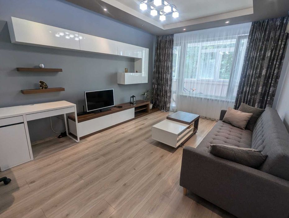 Дава се под наем Четиристаен апартамент в Варна, Чаталджа - 95 кв.м за 880 € - Снимка #23