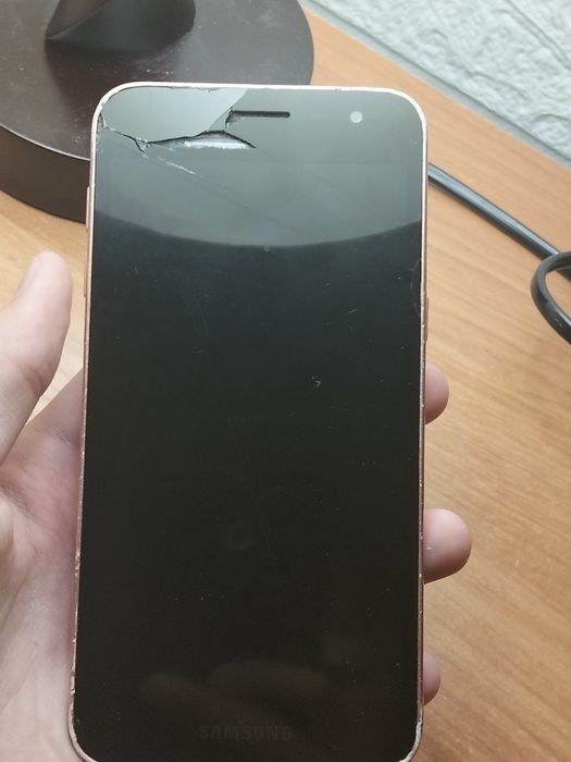 Телефоны лут дешево