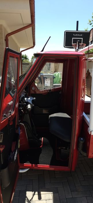 Vând Piaaggio Ape pentru afaceri de succes