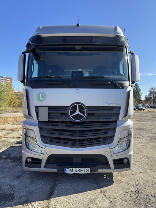 Vand Mercedes Benz Actros 1845