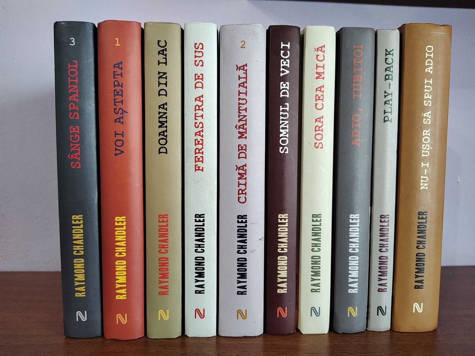 Raymond Chandler–11 romane politiste (opera completa, HC)+bonus - v.foto