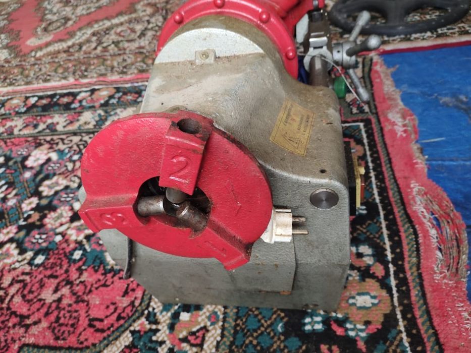 Резбанарезной станок диаметр от15 до60 диаметр