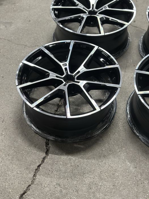 Jante Bmw seria 8 G14 G15 G16 seria 5 R20 M-pachet stil M728 2 latimi