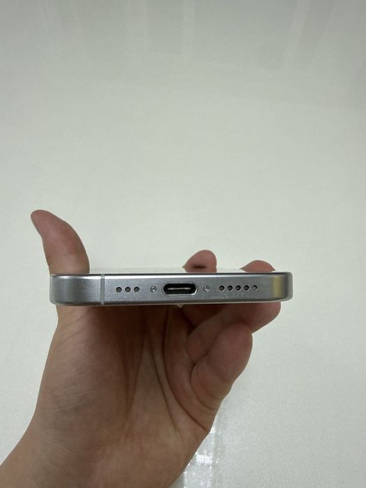 iPhone 15 pro 256 гб