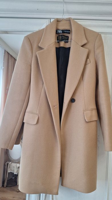 Палто ZARA MONTECO цвят камел
