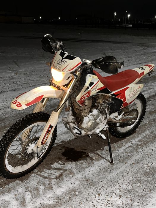 Мотоцикл 250 кубов