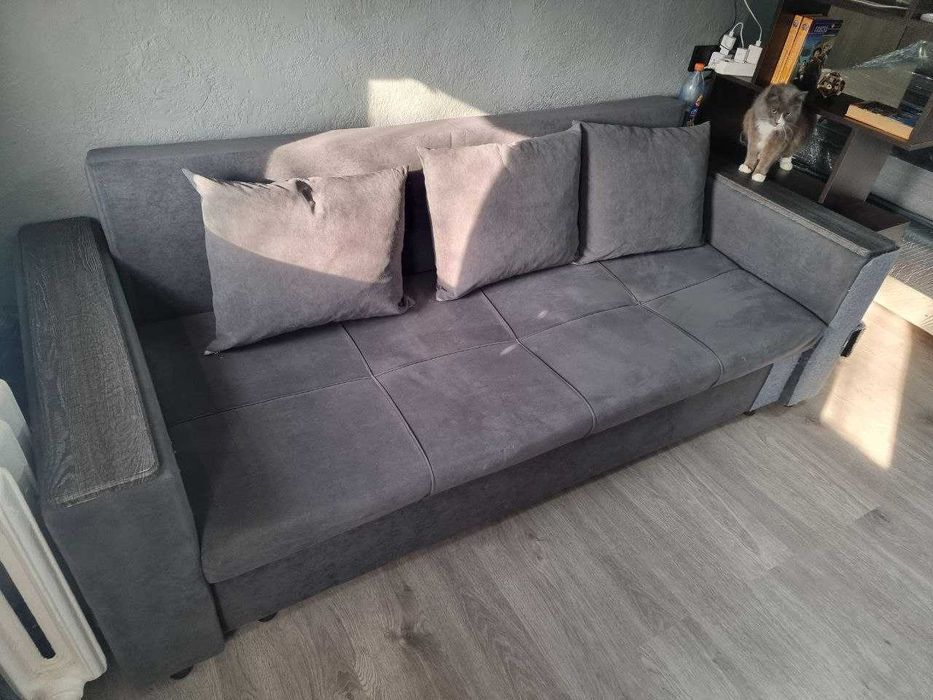 Продам Диван, самовывоз