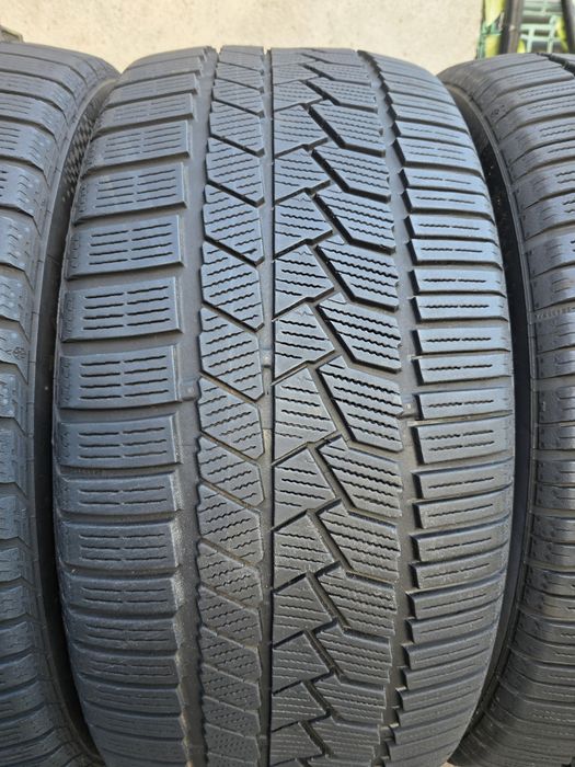 Vand patru anvelope de iarna  continental  255 45 19  dot 3923