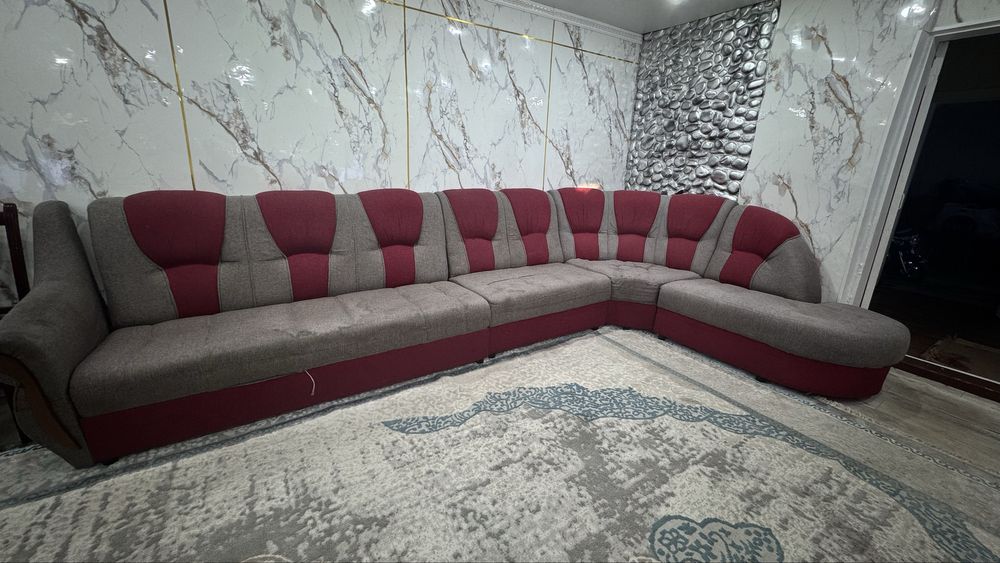 Продам угловой диван