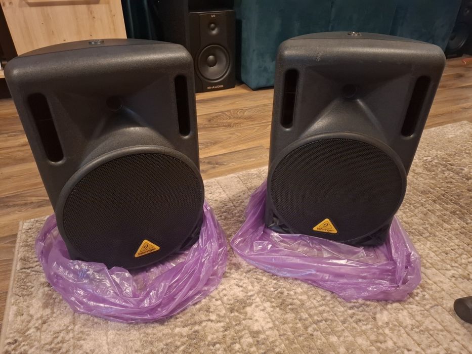 Boxe active PA Behringer B210D ca noi