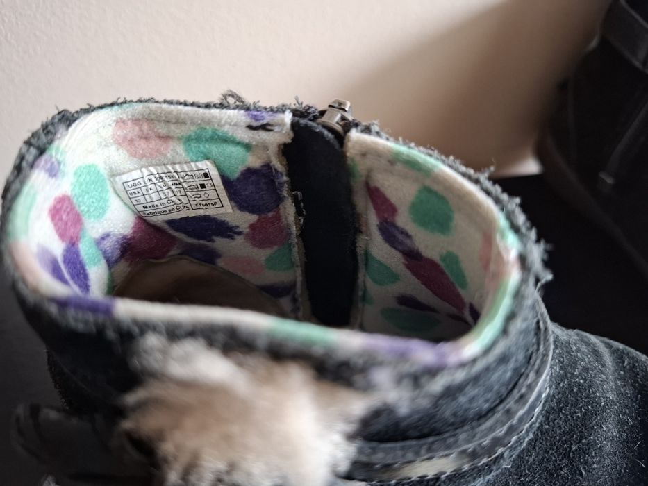 Ugg piele intoarsa
