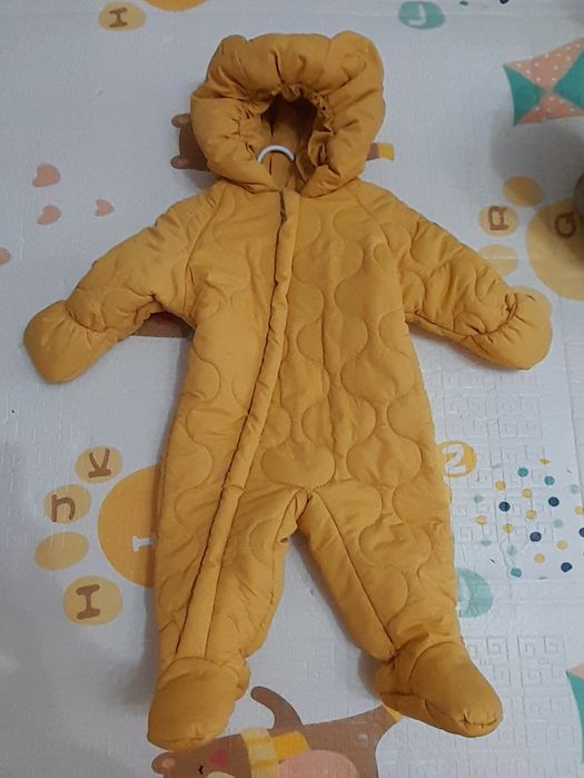 Продам детский комбинезон