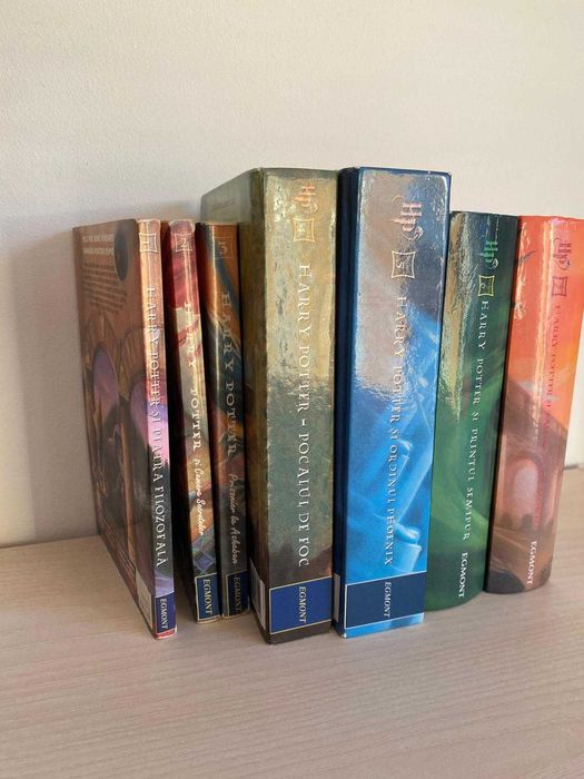Vand Seria Completa de Carti Harry Potter