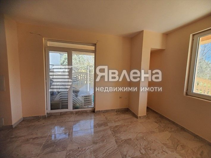 Продава се Едностаен апартамент в с. Лозенец, Област Бургас - 29 кв.м за 1394 €/кв.м - Снимка #4