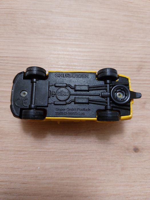 Метални колички matchbox, hotwheels, yatming, siku.