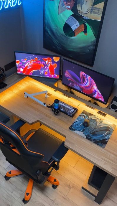 Стол с встроенным холодильником