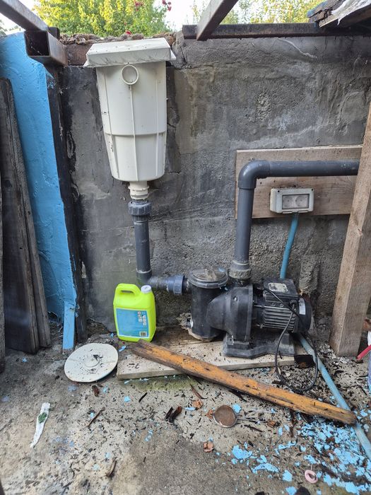 Vand instalație piscină