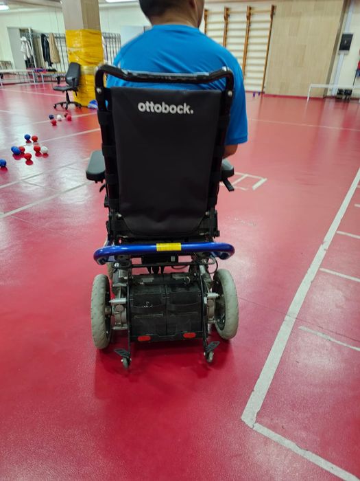 Продам срочно A200 инвалидная коляска с электроприводом