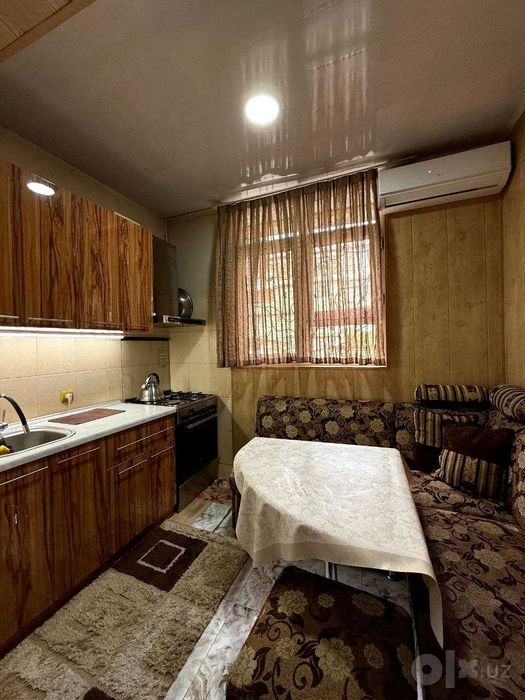 Юнусабад, 3*4/1/4 Кирпич, не торец, ипотека да, парковка с навесом