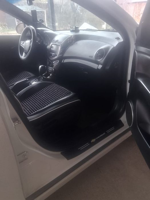 Chevrolet cuze 1.8AT